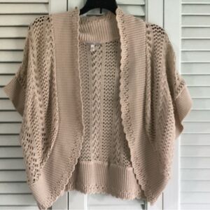 Amanda Lane Beige Open-Knit Cardigan
